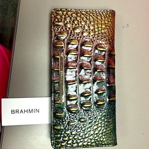 NWT (tag is still attached) Authentic BRAHMIN Ady wallet